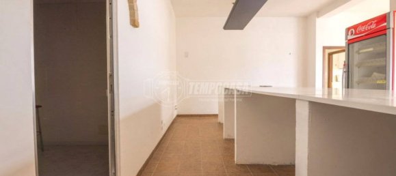 1-Zimmer Gewerbliche Immobilie in Porto Sant'Elpidio, Italy, Nr. 210729 5