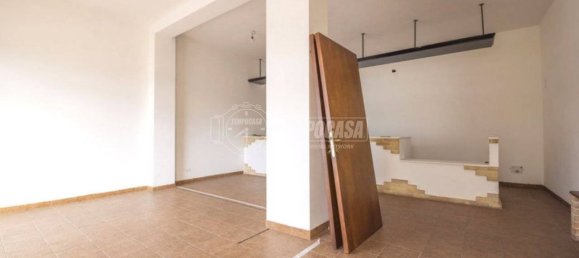 1-Zimmer Gewerbliche Immobilie in Porto Sant'Elpidio, Italy, Nr. 210729 2