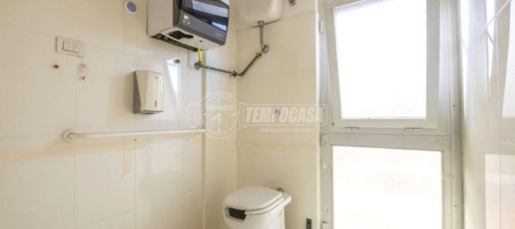 1-Zimmer Gewerbliche Immobilie in Porto Sant'Elpidio, Italy, Nr. 210729 6