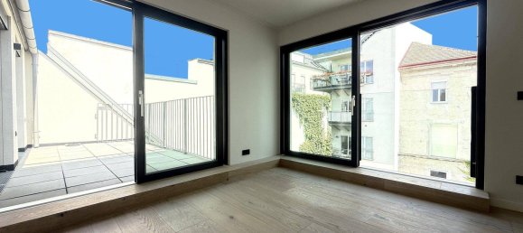 4 rooms Penthouse in Margareten, Austria No. 168717 12