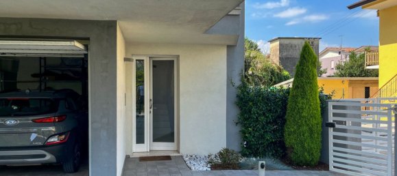 5 rooms Duplex in Rubano, Italy No. 261151 27