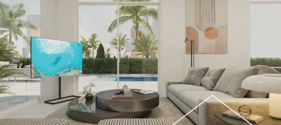 4 bedrooms House in Pernera, Cyprus No. 6880 2