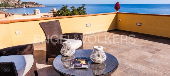 3 غرف نوم بناية في Giardini-Naxos, Italy رقم 129255 11