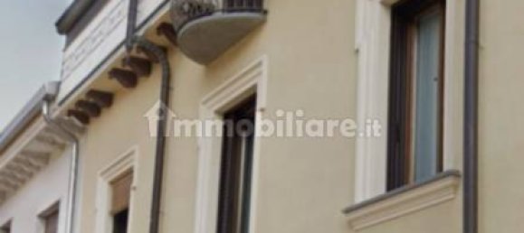 3 bedrooms Apartment in Parabiago, Italy No. 285576 4