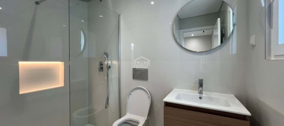 4 bedrooms Villa in Funchal, Portugal No. 128234 17