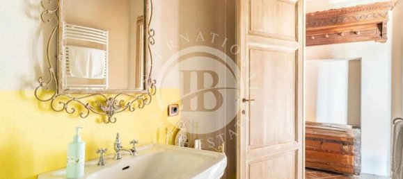 13 bedrooms Villa in Lucca, Italy No. 102372 29
