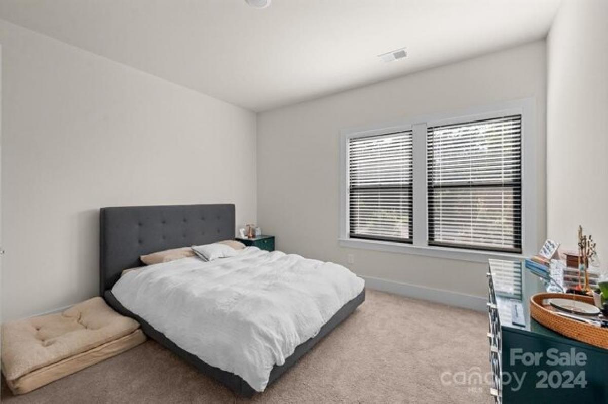 4 bedrooms House in Charlotte, USA No. 402496