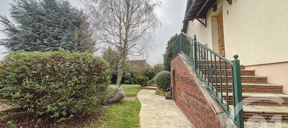 Casa de 4 dormitorios en Luisant, France No. 80872 16