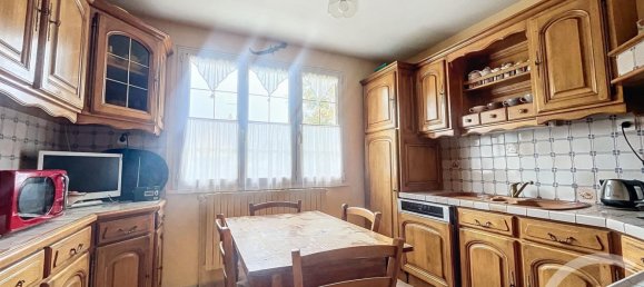 Casa de 4 dormitorios en Luisant, France No. 80872 8