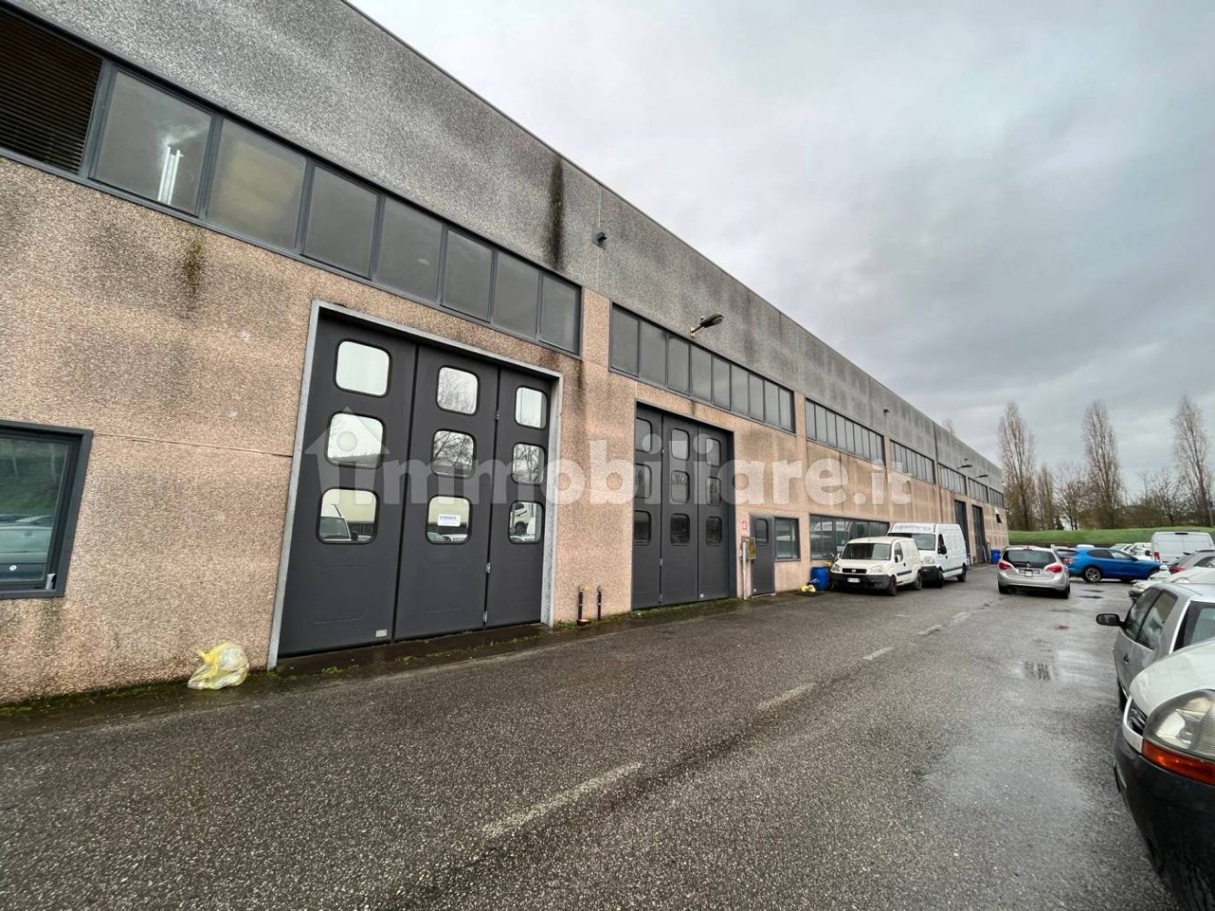 1 room Warehouse in Mantua, Italy No. 343493