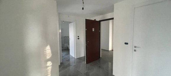 2 bedrooms Apartment in Turin, Italy No. 210461 8