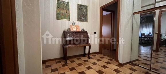 3 bedrooms Apartment in Rome, Italy No. 67959 2