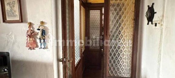 Casa de 6 dormitorios en Gavirate, Italy No. 75415 11