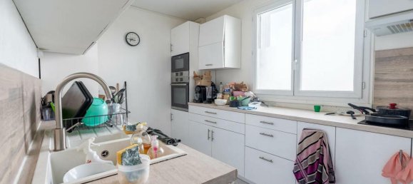 3 bedrooms Apartment in Villenave-d'Ornon, France No. 357985 7