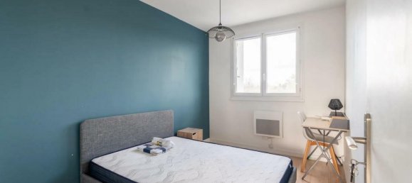 3 bedrooms Apartment in Villenave-d'Ornon, France No. 357985 4