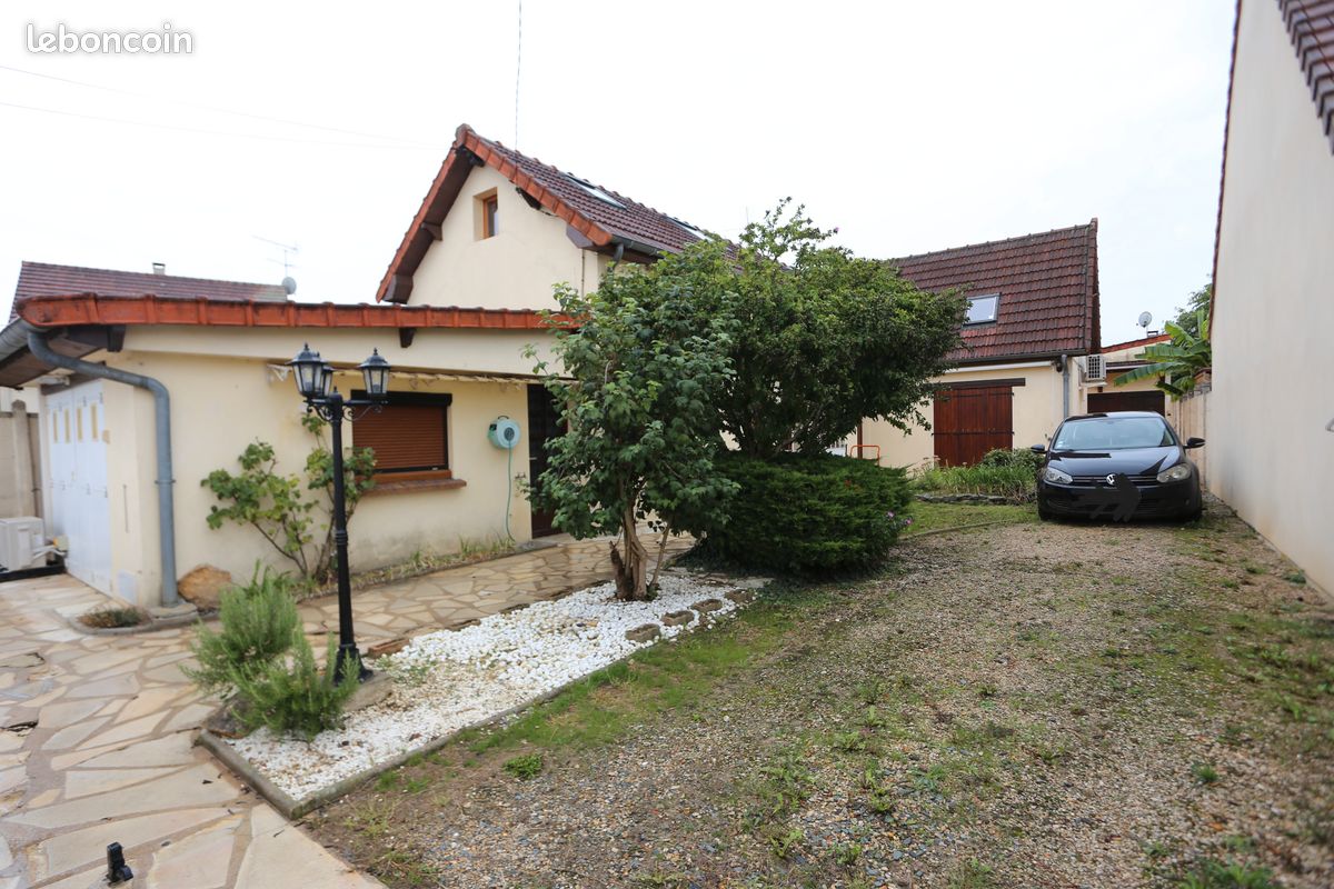 Casa T4 em Itteville, France N.º 359263