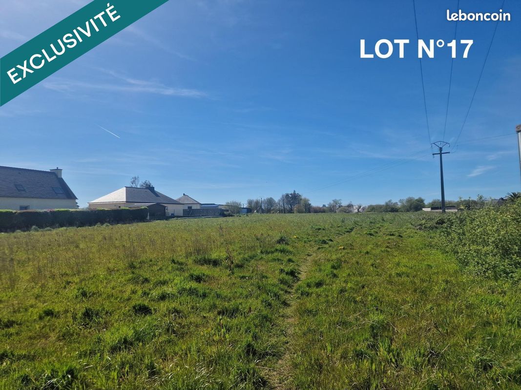 737m² Land in Cleder, France No. 185803