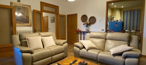 4 bedrooms House in Montelupo Fiorentino, Italy No. 352640 16