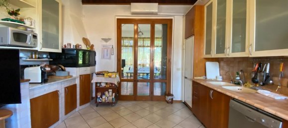 4 bedrooms House in Montelupo Fiorentino, Italy No. 352640 9