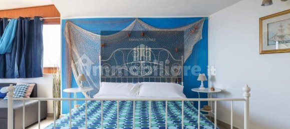 Квартира с 5 спальнями в Таормина, Италия № 76945 37