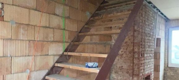 6 rooms Townhouse in Salzlandkreis, Germany No. 42361 4