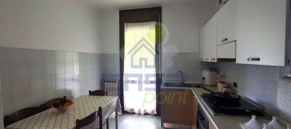 Квартира с 6 комнатами в Весковато, Италия № 112384 11