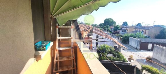 Квартира с 6 комнатами в Весковато, Италия № 112384 14