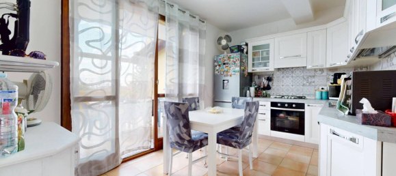 3 bedrooms Apartment in Castel Maggiore, Italy No. 318916 9