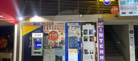 36m² Commercial property in Albufeira, Portugal No. 73049 3