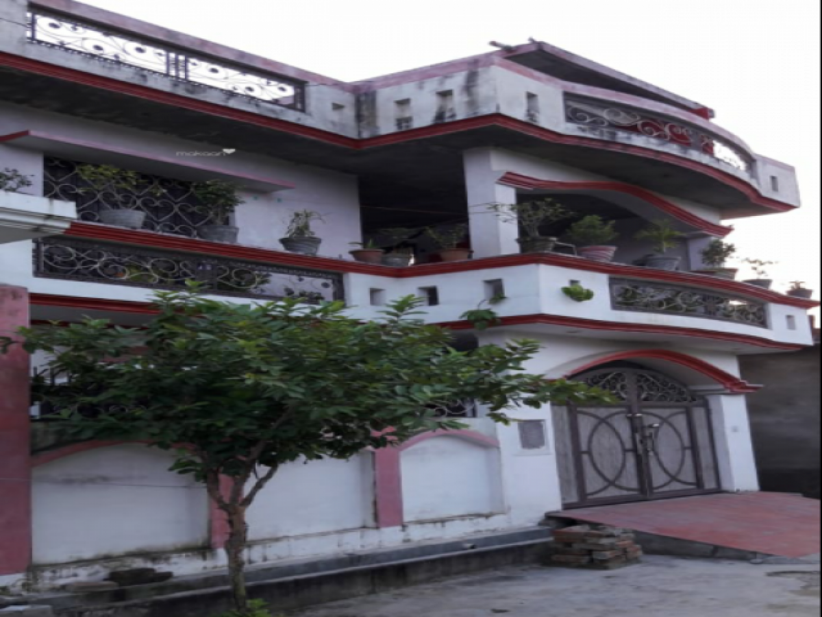 4 bedrooms House in Lucknow, India No. 27918