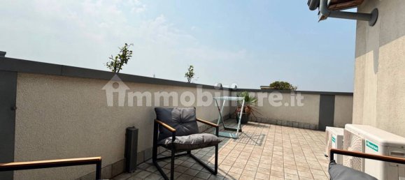 2 bedrooms Penthouse in Assago, Italy No. 313001 7
