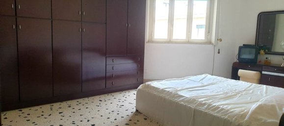 5 rooms Apartment in Palermo, Italy No. 74069 13