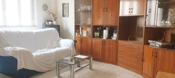 5 rooms Apartment in Palermo, Italy No. 74069 9