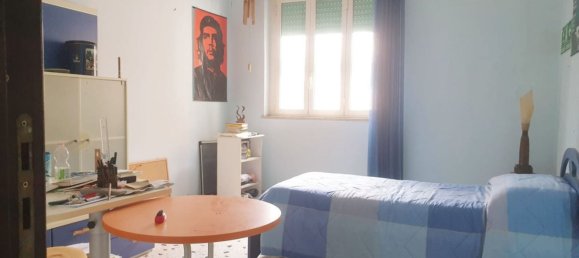 5 rooms Apartment in Palermo, Italy No. 74069 8