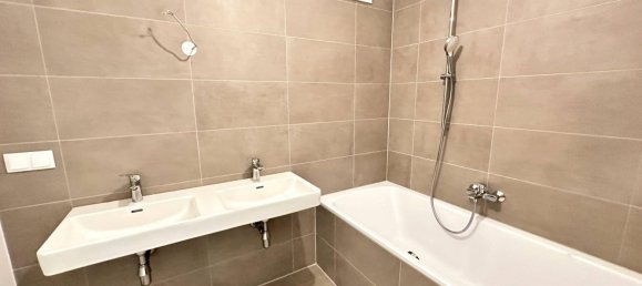 Квартира с 2 спальнями в Пенцинг, Австрия № 212701 4