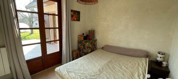 3 bedrooms House in Saint-Germain-du-Bois, France No. 194115 11