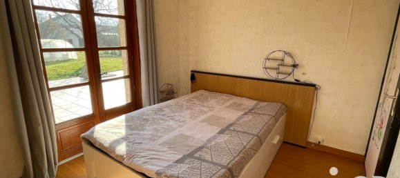 3 bedrooms House in Saint-Germain-du-Bois, France No. 194115 5