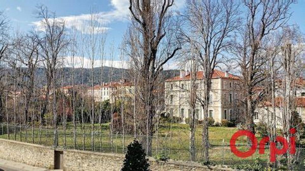 2 bedrooms Condo in Prades, France No. 37419