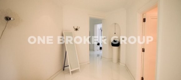 4 bedrooms Villa in Palm Jumeirah, UAE No. 227 16