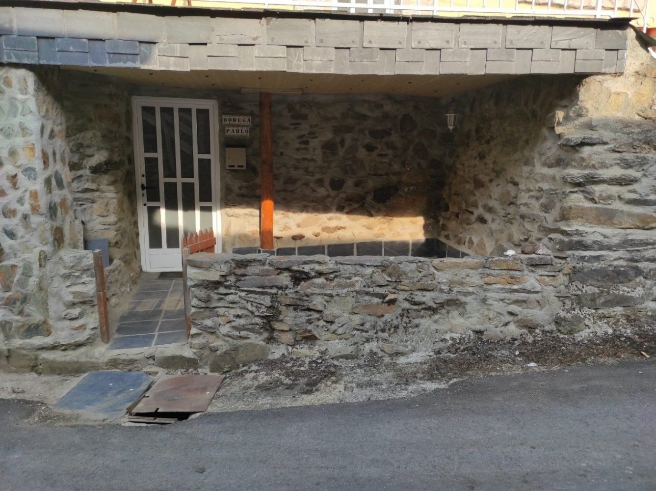 Дом с 3 спальнями в Леон, Испания № 62597