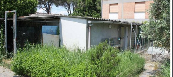 6 bedrooms Apartment in Fucecchio, Italy No. 190132 10