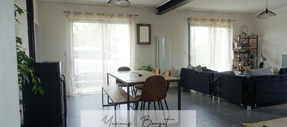 3 bedrooms House in Montaigu-Vendee, France No. 340693 5