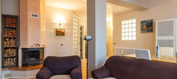 3 bedrooms Apartment in Merate, Italy No. 324817 9