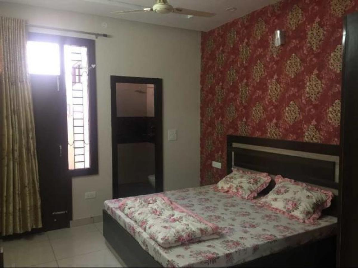 2 bedrooms House in Mohali, India No. 5227