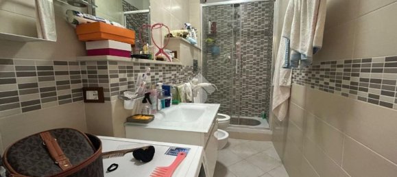 5 rooms Apartment in Perugia, Italy No. 173820 7