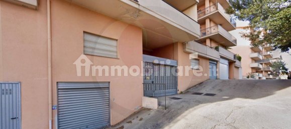 3غرفة عقار تجاري في Lanciano, Italy رقم 307503 3