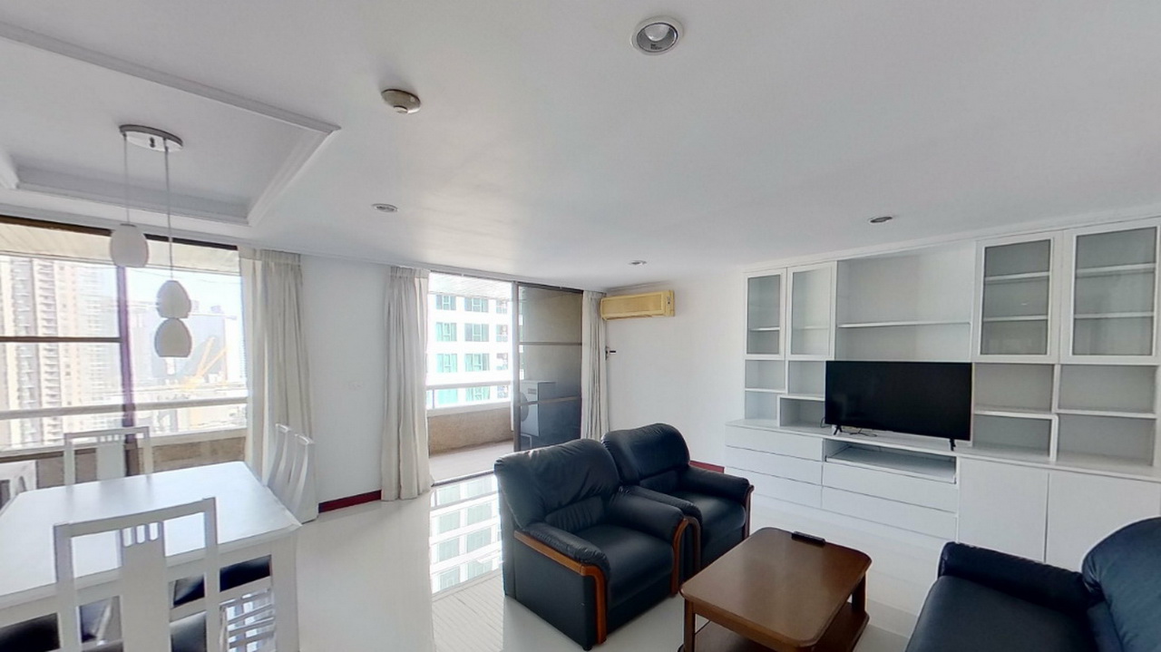 2 bedrooms Condo in Asoke Towers Railay Beach, Thailand No. 29114