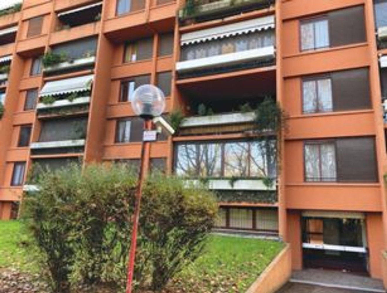 Apartamento de 3 divisões em Basiglio, Italy N.º 1946