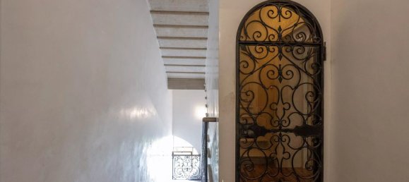 5 rooms Apartment in Venice, Italy No. 284731 24