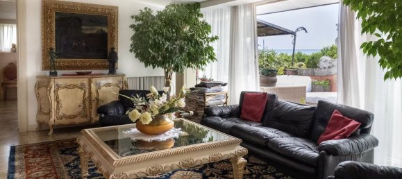 5 rooms Apartment in Venice, Italy No. 284731 4